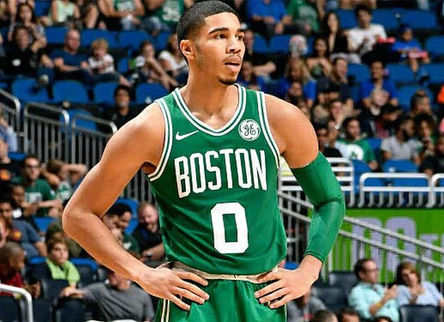 在现代足球 在现代足球