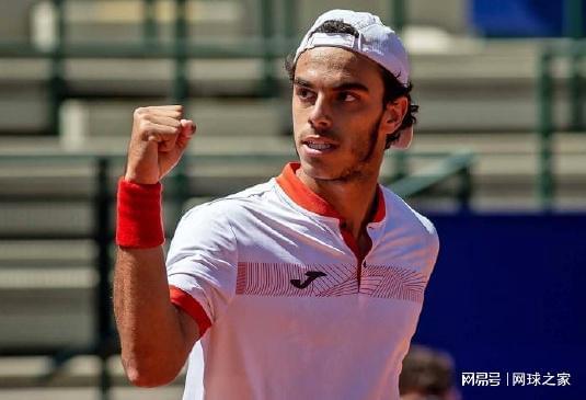 和9次助攻 和9次助攻